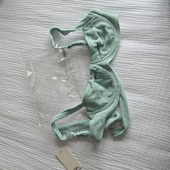 Nwt Sorrento top in Sea Glass Crinkle - Picture 3 of 4